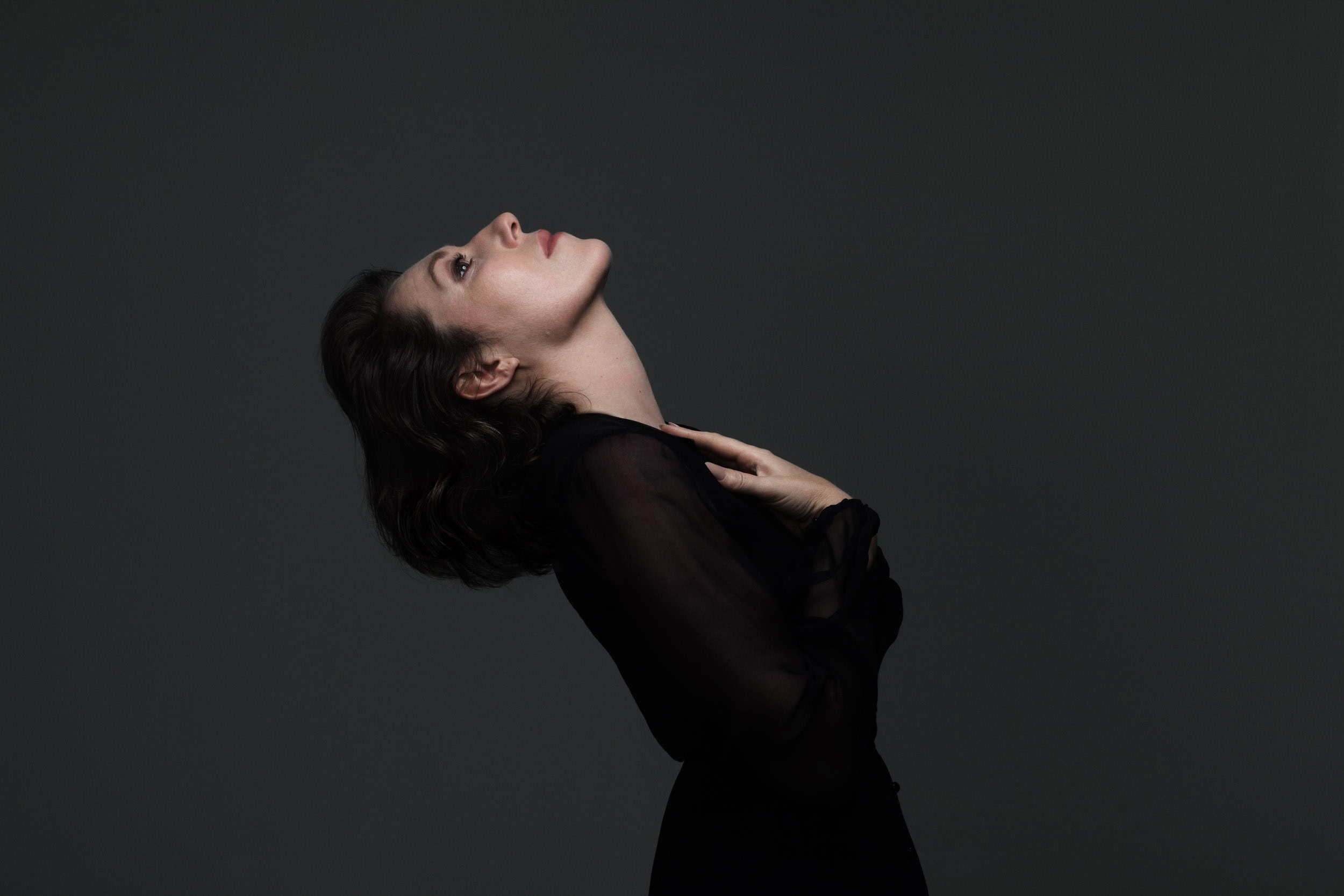 Interview: Martha Wainwright Talks Music, Rufus, Oprah, and More