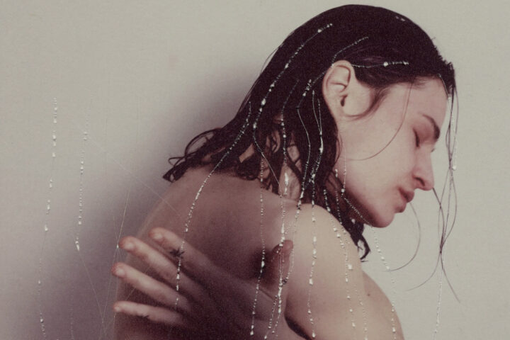 Christine and the Queens, Paranoïa, Angels, True Love