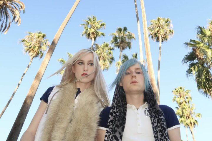 Frost Children, Sister