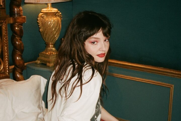 Lauren Mayberry, Vicious Creature